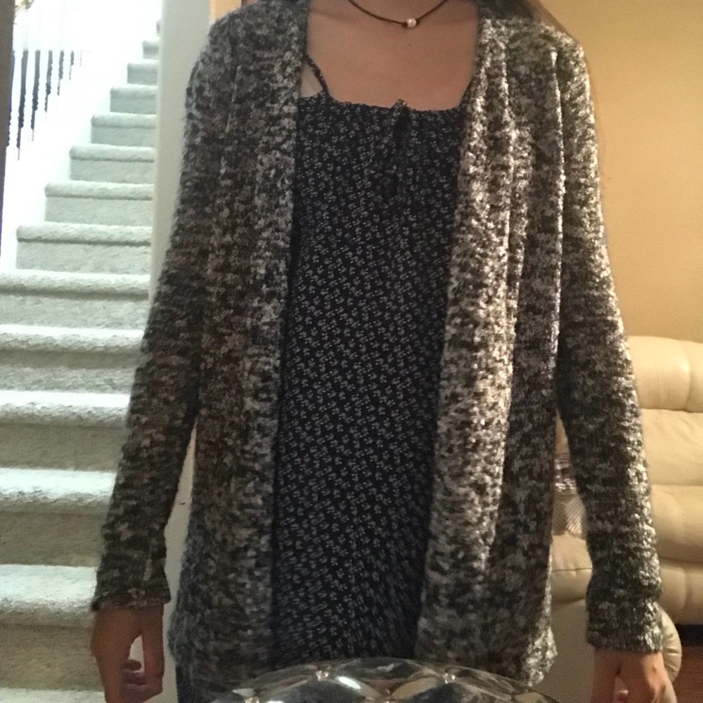black and grey marled knit open front cardigan